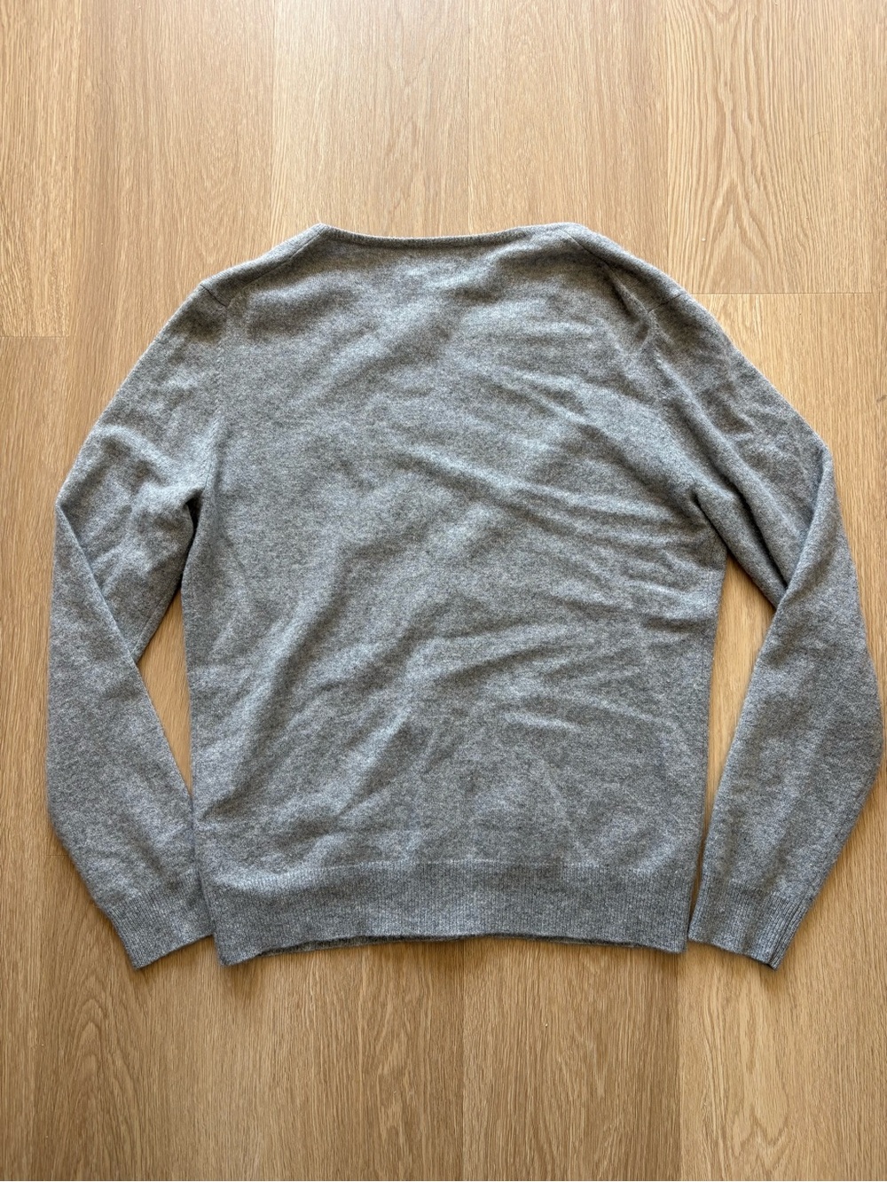 Sutton Studio 100% Cashmere Button Front Sweater - Picture 5 of 5